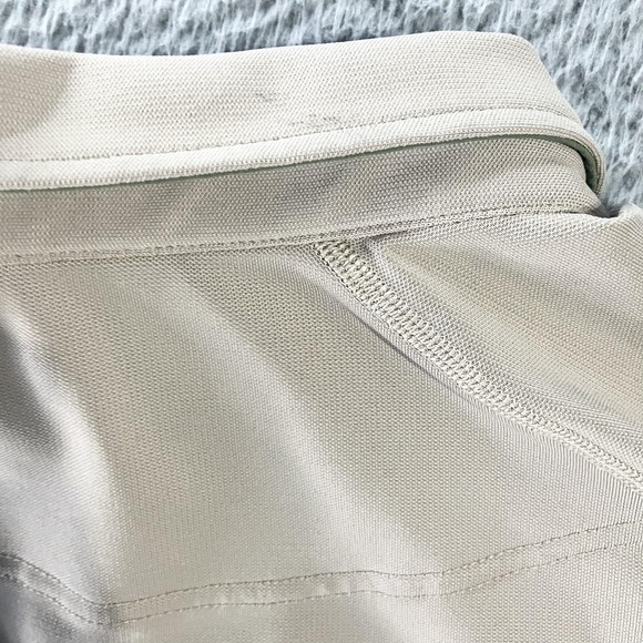 Rhone Polo Shirt Mens XL Beige Performance Stretch Golf Short Sleeve Athletic - Picture 9 of 9